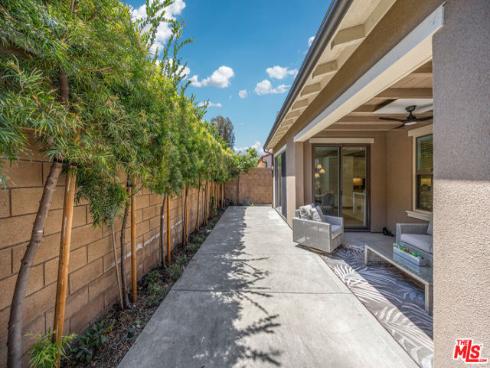 116 Mistletoe , Irvine, CA