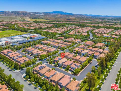 116  Mistletoe  , Irvine, CA