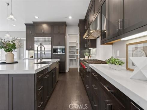 64 Chasma, Irvine, Ca , Irvine, CA