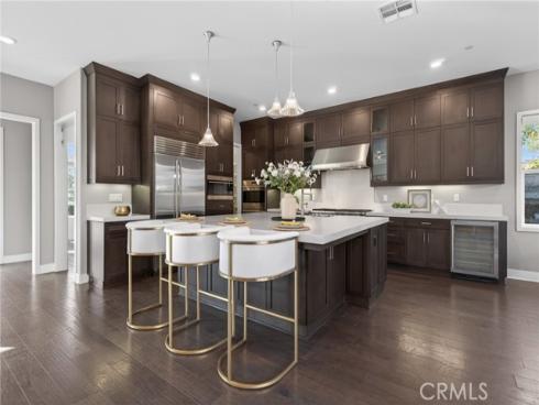 64 Chasma, Irvine, Ca , Irvine, CA