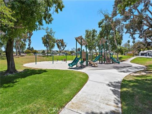 5 Morningside , Irvine, CA