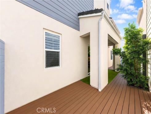 112  Spiral  , Irvine, CA