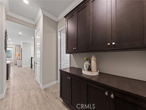 112  Spiral  , Irvine, CA