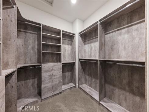 112  Spiral  , Irvine, CA