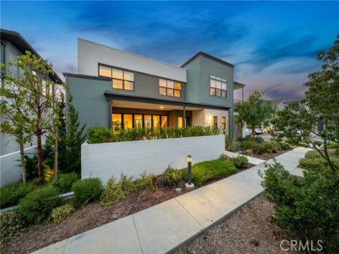 124 Chant , Irvine, CA