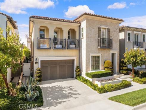 55  Fenway  , Irvine, CA