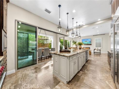 55  Fenway  , Irvine, CA