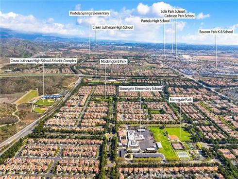55  Fenway  , Irvine, CA