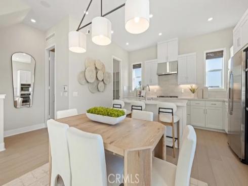 812 Sonia , Irvine, CA