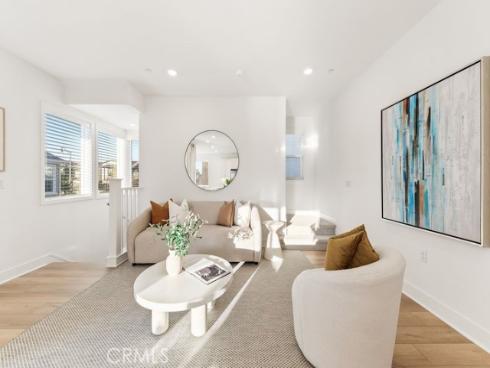 470 Lobata , Irvine, CA