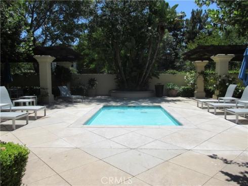65 Figtree , Irvine, CA