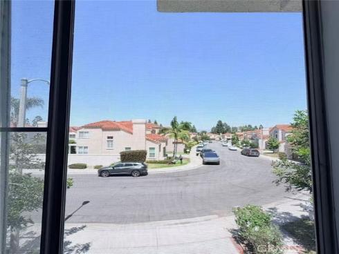 21  Presidio  , Irvine, CA