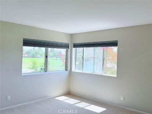 21 Presidio , Irvine, CA
