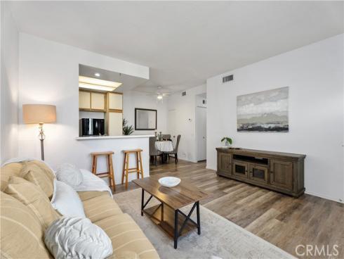 177 Huntington , Irvine, CA
