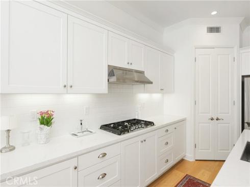 80 Meander , Irvine, CA