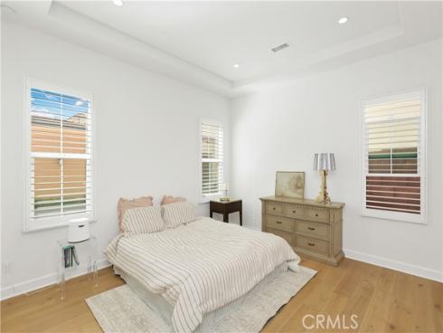 80 Meander , Irvine, CA