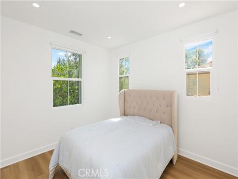 80 Meander , Irvine, CA