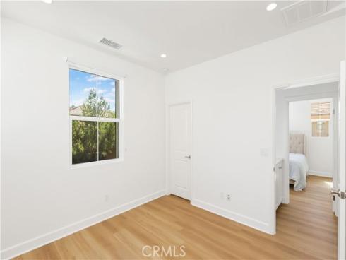 80 Meander , Irvine, CA