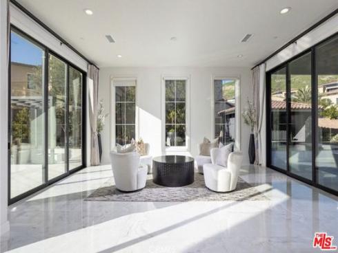 119 Lanzon , Irvine, CA