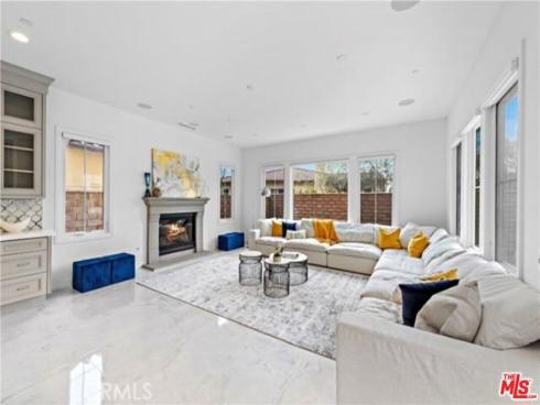 119 Lanzon , Irvine, CA