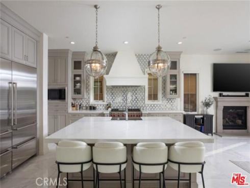 119 Lanzon , Irvine, CA