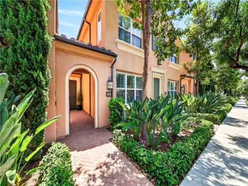 240 Mayfair , Irvine, CA