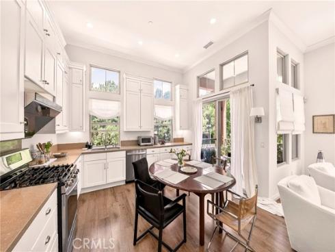 240 Mayfair , Irvine, CA