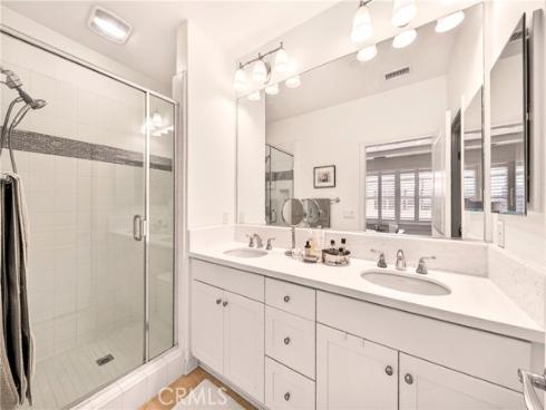 240 Mayfair , Irvine, CA
