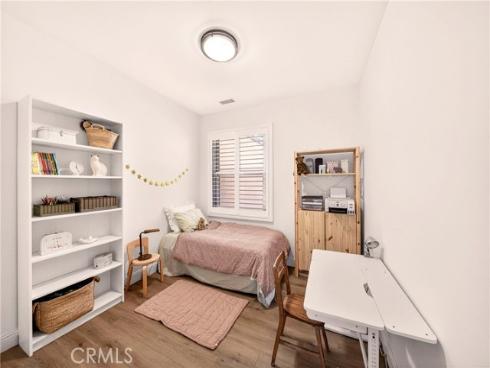 240 Mayfair , Irvine, CA