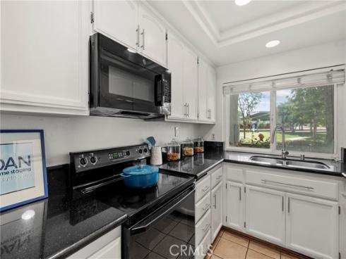 13 Sunflower , Irvine, CA