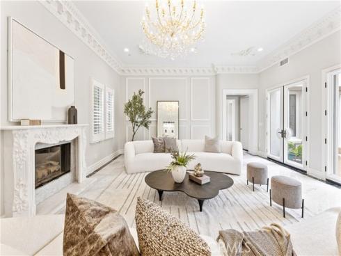 22 Crest Terrace , Irvine, CA