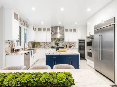 22 Crest Terrace , Irvine, CA