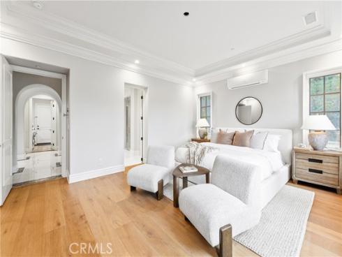 22 Crest Terrace , Irvine, CA