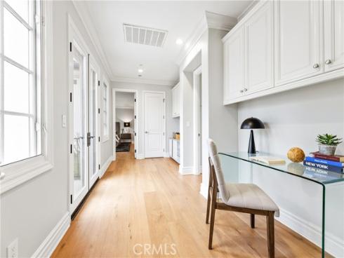 22 Crest Terrace , Irvine, CA