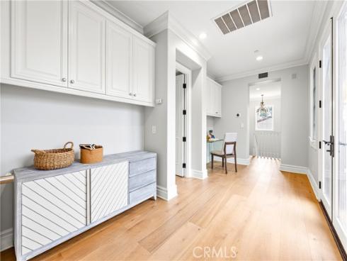 22 Crest Terrace , Irvine, CA