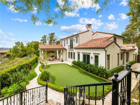 22 Crest Terrace , Irvine, CA