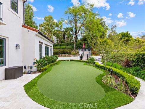 22 Crest Terrace , Irvine, CA