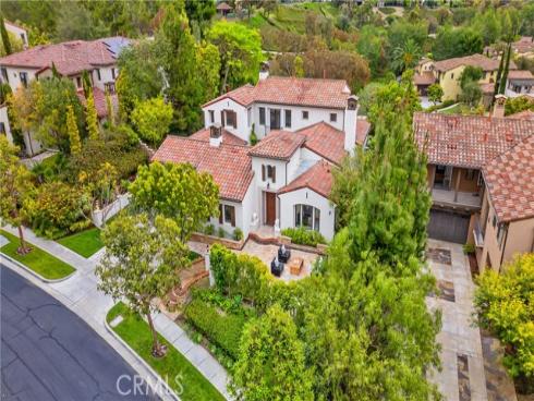 22 Crest Terrace , Irvine, CA
