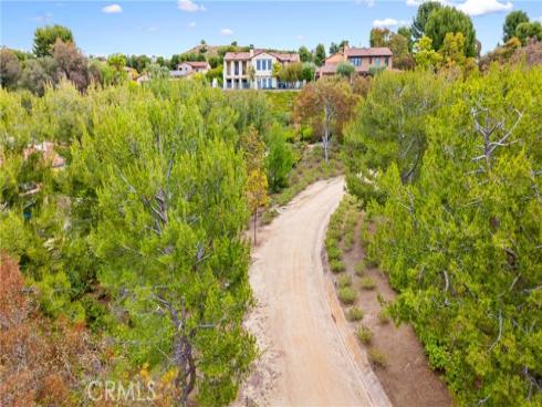 22 Crest Terrace , Irvine, CA