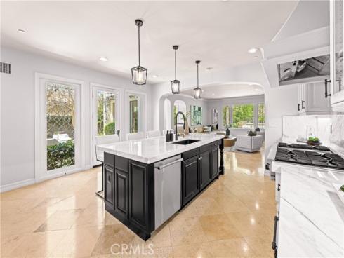 28 Blue Summit , Irvine, CA