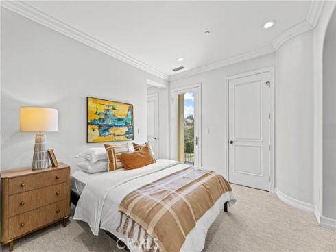 28 Blue Summit , Irvine, CA