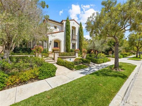 28 Blue Summit , Irvine, CA