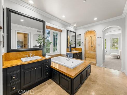 28 Blue Summit , Irvine, CA