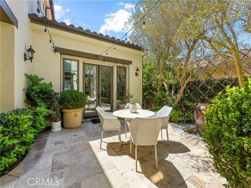 28 Blue Summit , Irvine, CA
