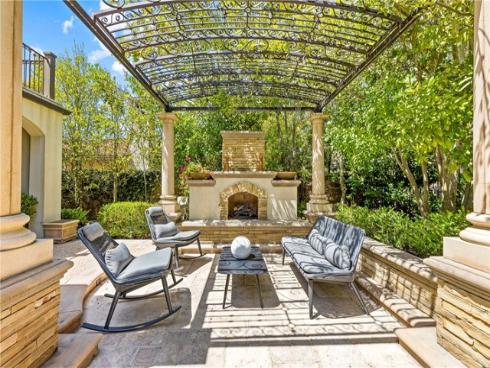 28 Blue Summit , Irvine, CA