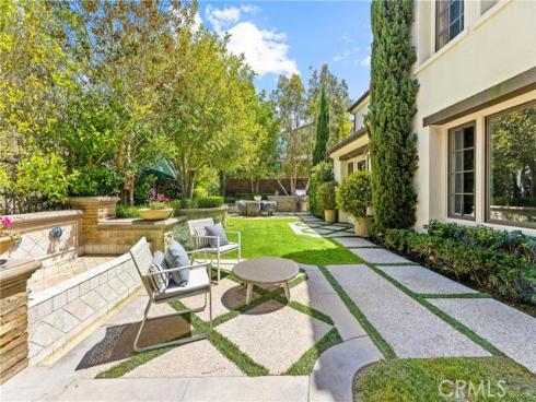 28 Blue Summit , Irvine, CA
