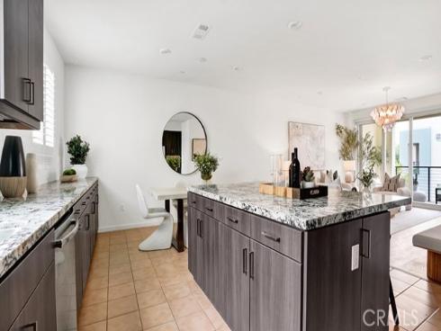 252 Harringay , Irvine, CA