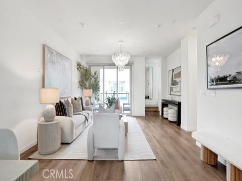 252 Harringay , Irvine, CA