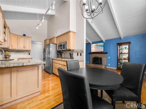 9 Badger Pass , Irvine, CA