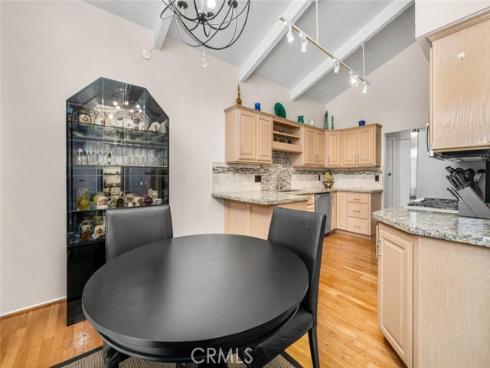 9 Badger Pass , Irvine, CA